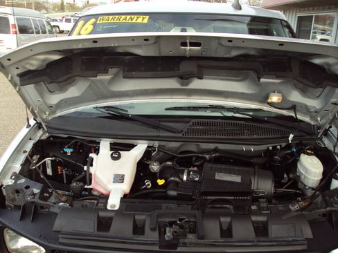 Used 2016 Chevrolet Express 2500 LS image 26