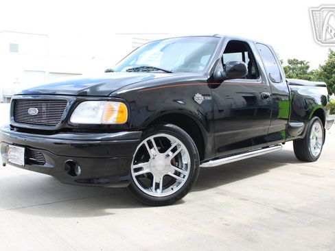 Used 2000 Ford F150 Harley-Davidson RWD image 25