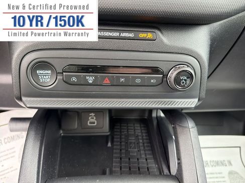 Used 2025 Ford Bronco Sport Badlands image 22