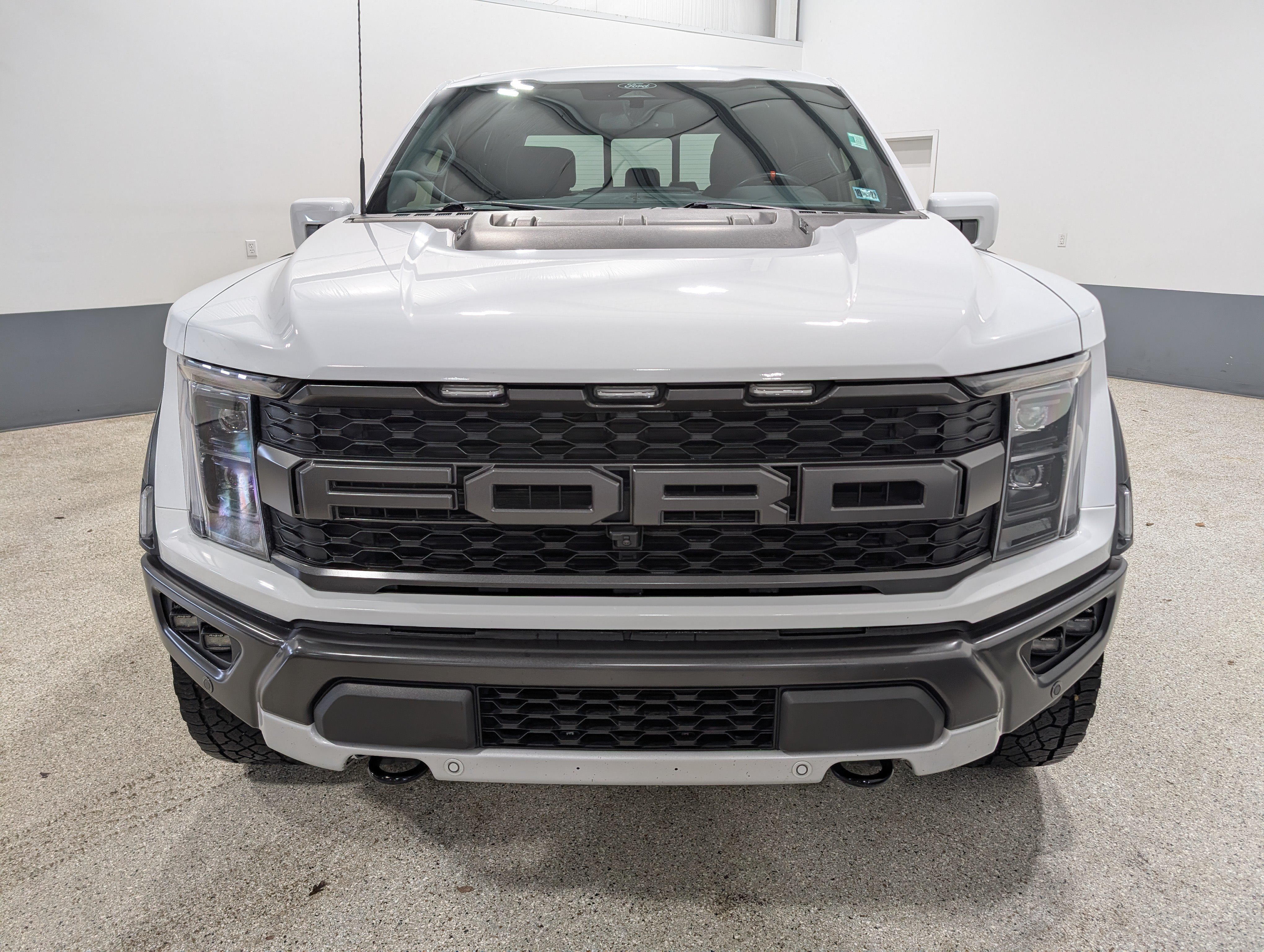 Used 2022 Ford F150 Raptor w/ Equipment Group 801A High AWD/4WD image 8