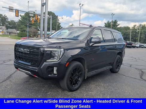 Used 2024 GMC Yukon AT4 w/ Technology Package AWD/4WD image 4