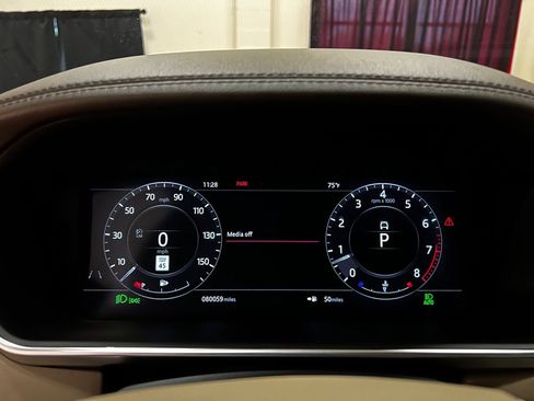 Used 2020 Land Rover Range Rover HSE AWD/4WD image 42