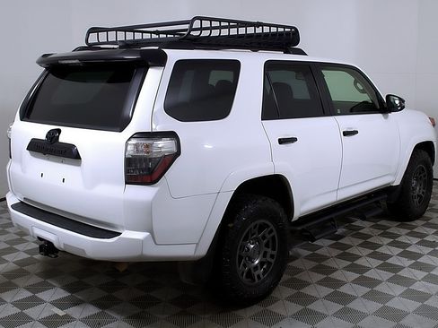 Used 2021 Toyota 4Runner Venture image 7