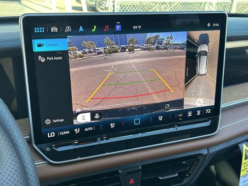 New 2026 Volkswagen Tiguan SEL R-Line AWD/4WD image 23