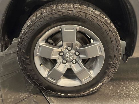 Used 2024 Honda Ridgeline TrailSport image 16