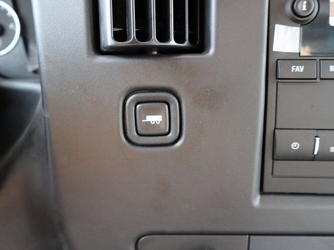New 2025 Chevrolet Express 3500 w/ Power Convenience Package image 18