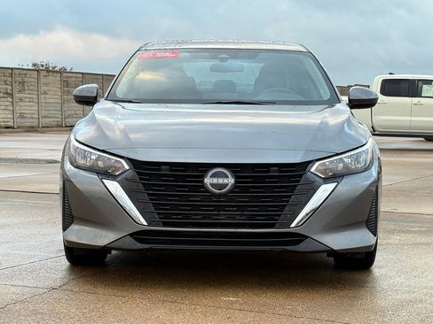 Certified 2024 Nissan Sentra SV image 4