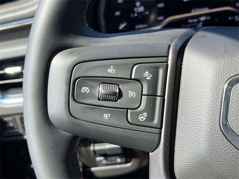 Used 2023 GMC Yukon XL AT4 w/ AT4 Premium Plus Package image 22