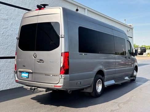 Used 2023 Mercedes-Benz Sprinter 3500 w/ Parking Package image 10