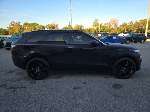 Used 2020 Land Rover Range Rover Velar R-Dynamic S image 6