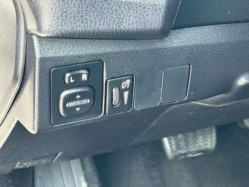 Used 2014 Toyota Corolla S FWD image 19