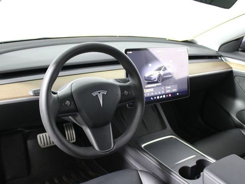 Used 2022 Tesla Model 3 Performance image 8