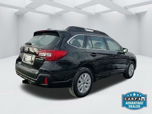 Used 2019 Subaru Outback 2.5i AWD/4WD image 5