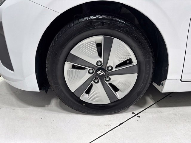 Used 2018 Hyundai Ioniq Blue FWD image 5