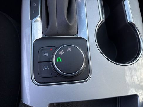 Used 2024 Chevrolet Blazer LT w/ Convenience Package image 20