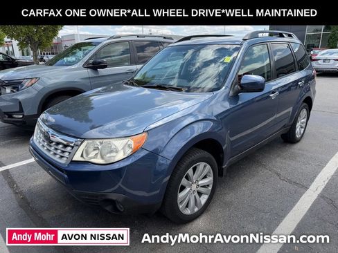 Used 2011 Subaru Forester 2.5X Limited AWD/4WD image 2