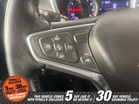 Used 2020 Chevrolet Equinox LT image 32