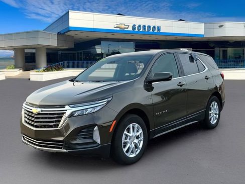 Used 2024 Chevrolet Equinox LT image 1