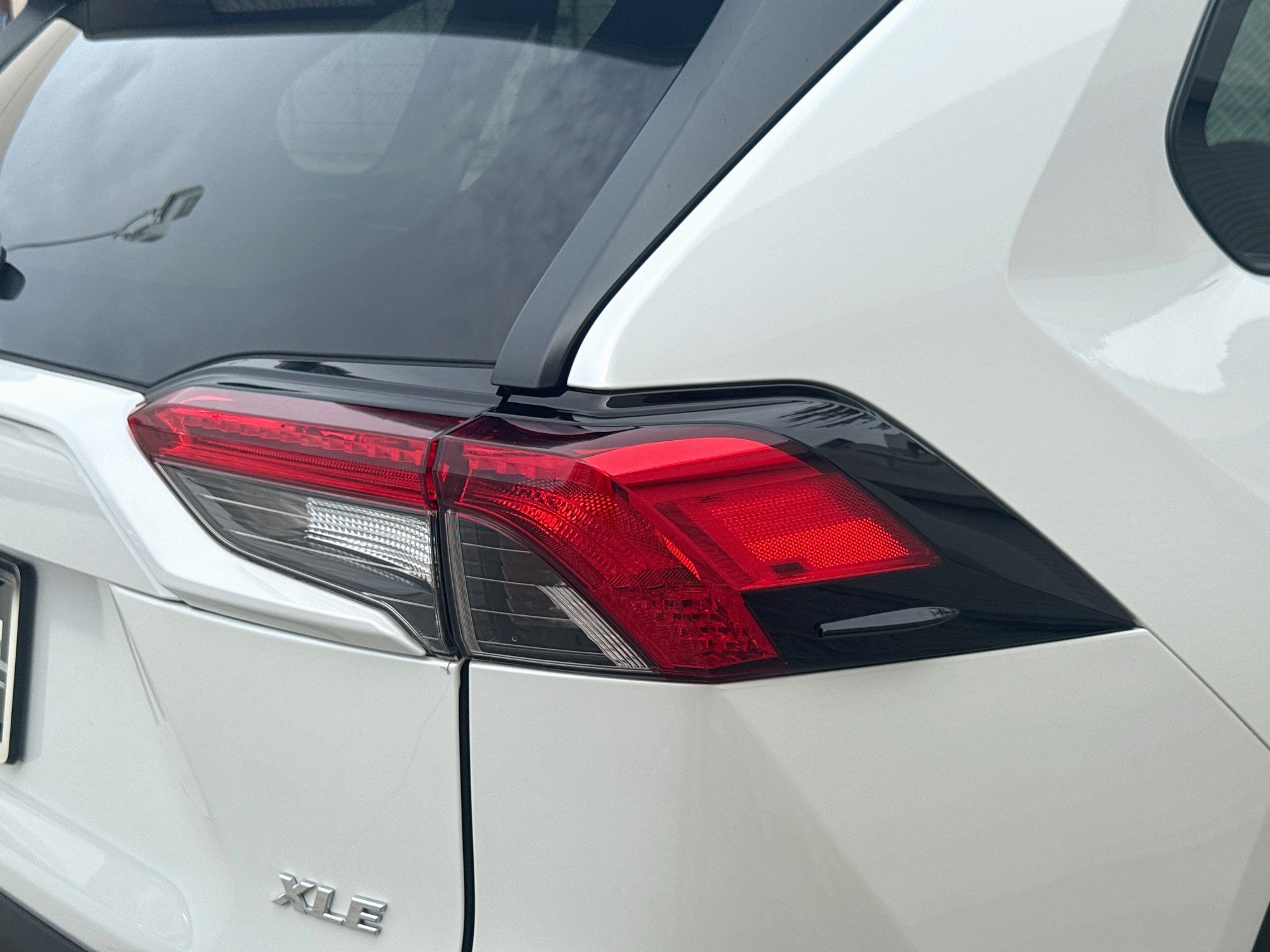 Used 2024 Toyota RAV4 XLE Premium FWD image 25