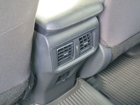 Used 2025 Toyota RAV4 LE image 15