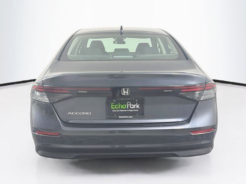 Used 2025 Honda Accord LX image 7