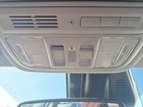 Used 2017 Honda Accord Touring image 36