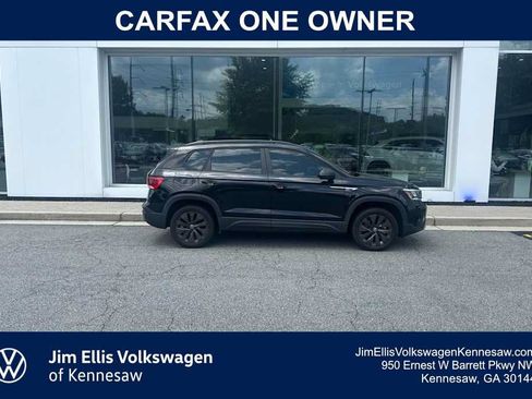 Used 2023 Volkswagen Taos S FWD image 1