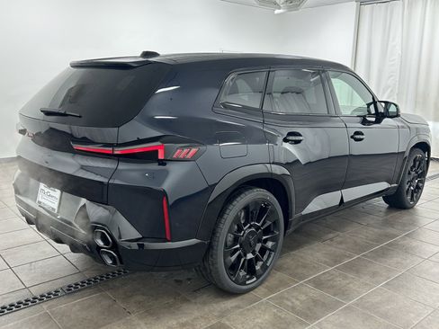 New 2026 BMW XM Label Red image 5