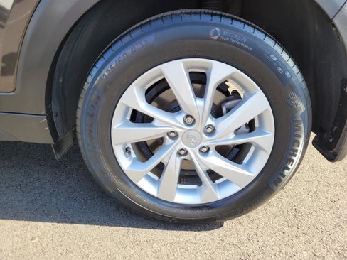 Used 2020 Hyundai Tucson SE image 9