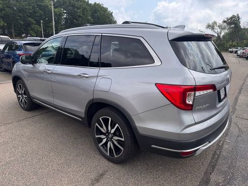 Used 2020 Honda Pilot Touring image 3
