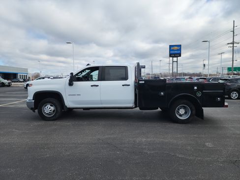 Used 2024 Chevrolet Silverado 3500 W/T w/ WT Convenience Package image 6