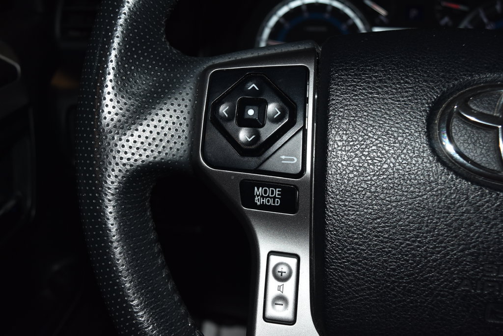Used 2019 Toyota 4Runner SR5 Premium AWD/4WD image 7
