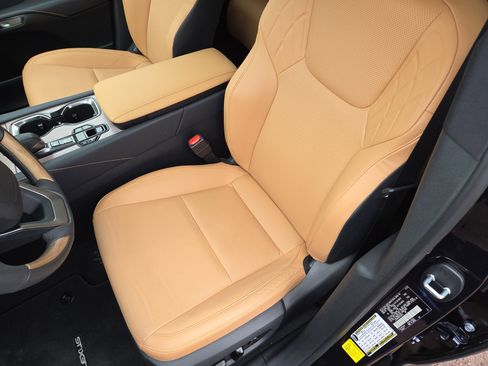 Certified 2024 Lexus RX 350 Premium w/ Accessory Package (Z1) image 13