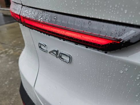 Certified 2023 Volvo C40 P8 Recharge Plus w/ Protection Package Premier AWD/4WD image 10
