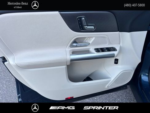 Certified 2023 Mercedes-Benz GLA 250 image 12