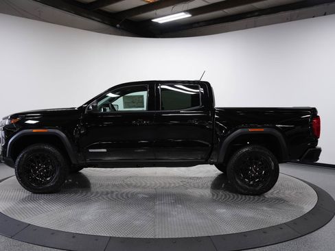 New 2026 GMC Canyon Elevation RWD image 4