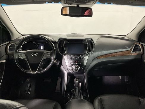 Used 2018 Hyundai Santa Fe Sport image 22