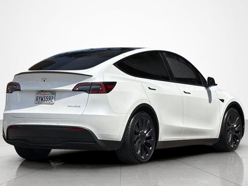 Used 2021 Tesla Model Y Performance AWD/4WD image 5