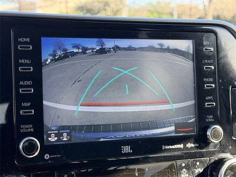 Certified 2022 Toyota Highlander Limited image 19