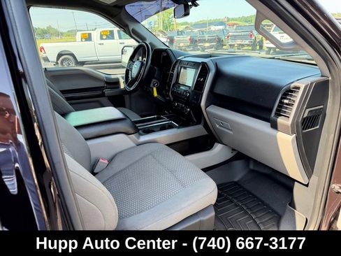 Used 2018 Ford F150 XLT w/ Equipment Group 302A Luxury AWD/4WD image 11