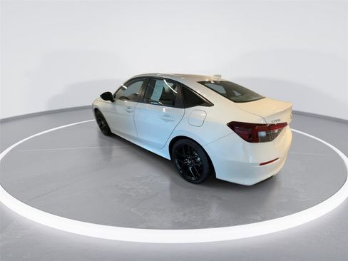Used 2025 Honda Civic Sport image 6
