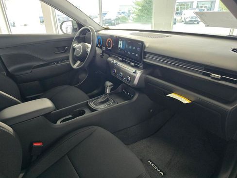 Used 2026 Hyundai Kona SE AWD/4WD image 35