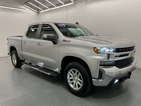 Used 2019 Chevrolet Silverado 1500 LT w/ All-Star Edition AWD/4WD image 8