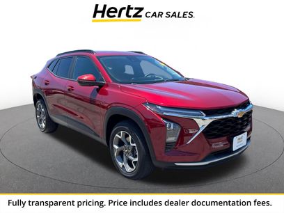 Used 2025 Chevrolet Trax LT