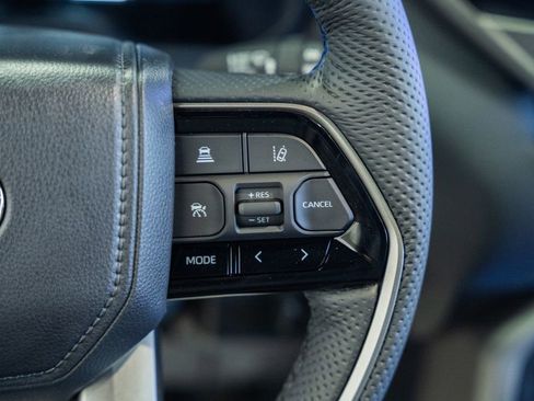 New 2026 Toyota Sequoia Platinum AWD/4WD image 38