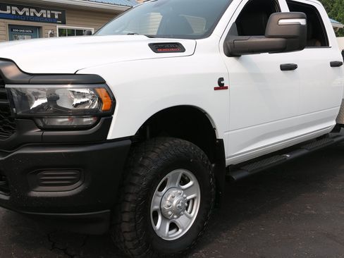 Used 2024 RAM 2500 Tradesman w/ Snow Chief Group AWD/4WD image 47