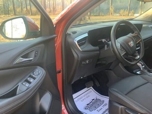 Certified 2024 Buick Encore GX Sport Touring image 11