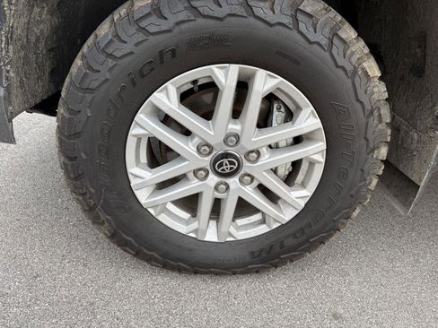 Used 2026 Toyota Tundra SR5 image 12