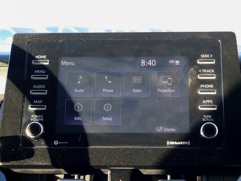 Used 2024 Toyota Camry SE image 20