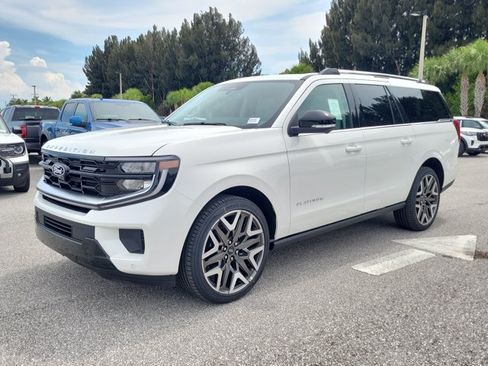 New 2027 Ford Expedition Max Platinum w/ Platinum Ultimate Package AWD/4WD image 4